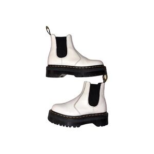 Dr. Martens 2976 Quad Chelsea Platform Boots in Smooth White Black – Size 6